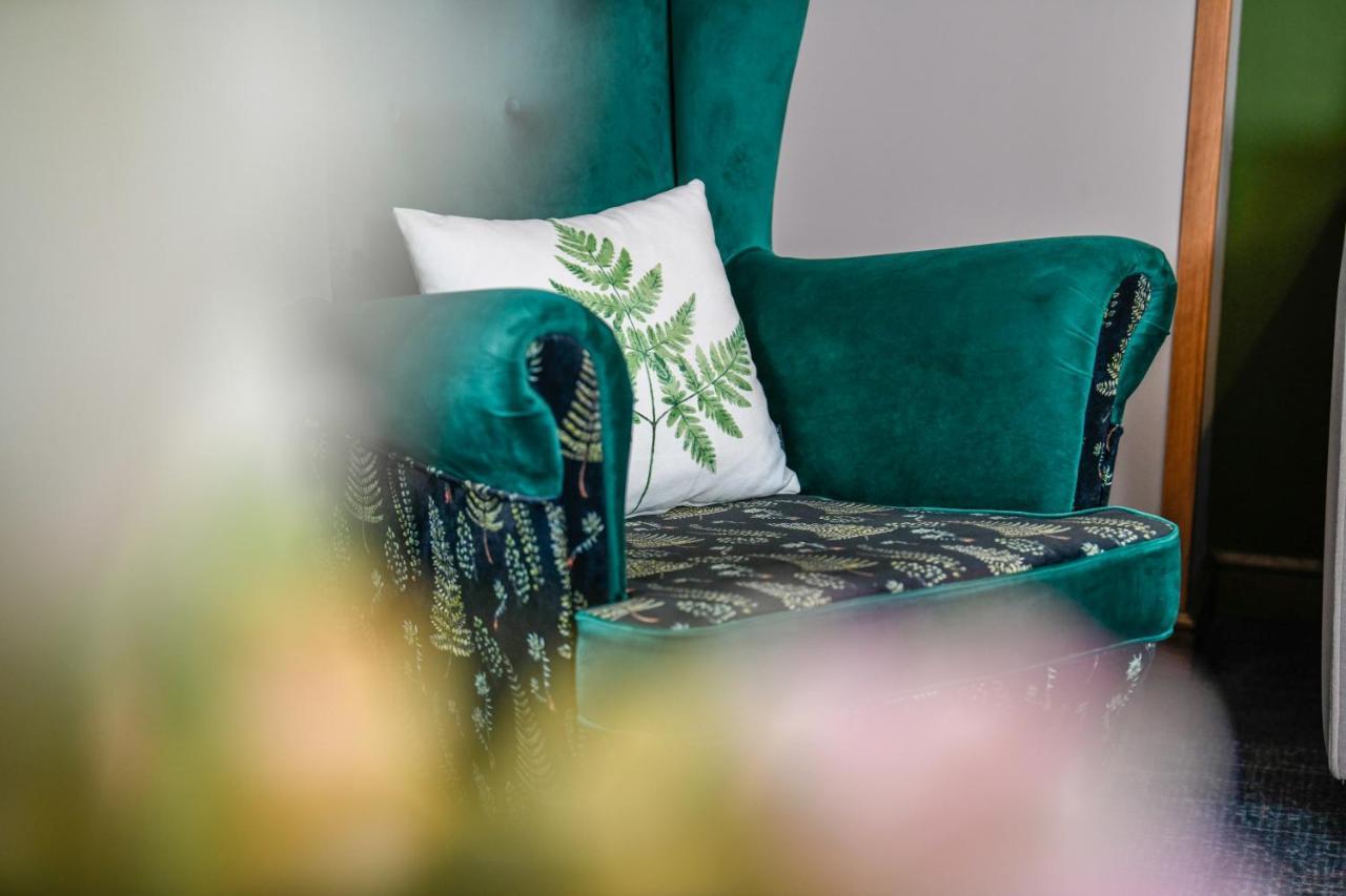 Folwark Lekuk Hotel Łękuk Mały Buitenkant foto