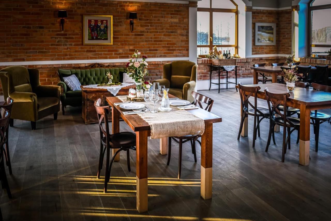 Folwark Lekuk Hotel Łękuk Mały Buitenkant foto