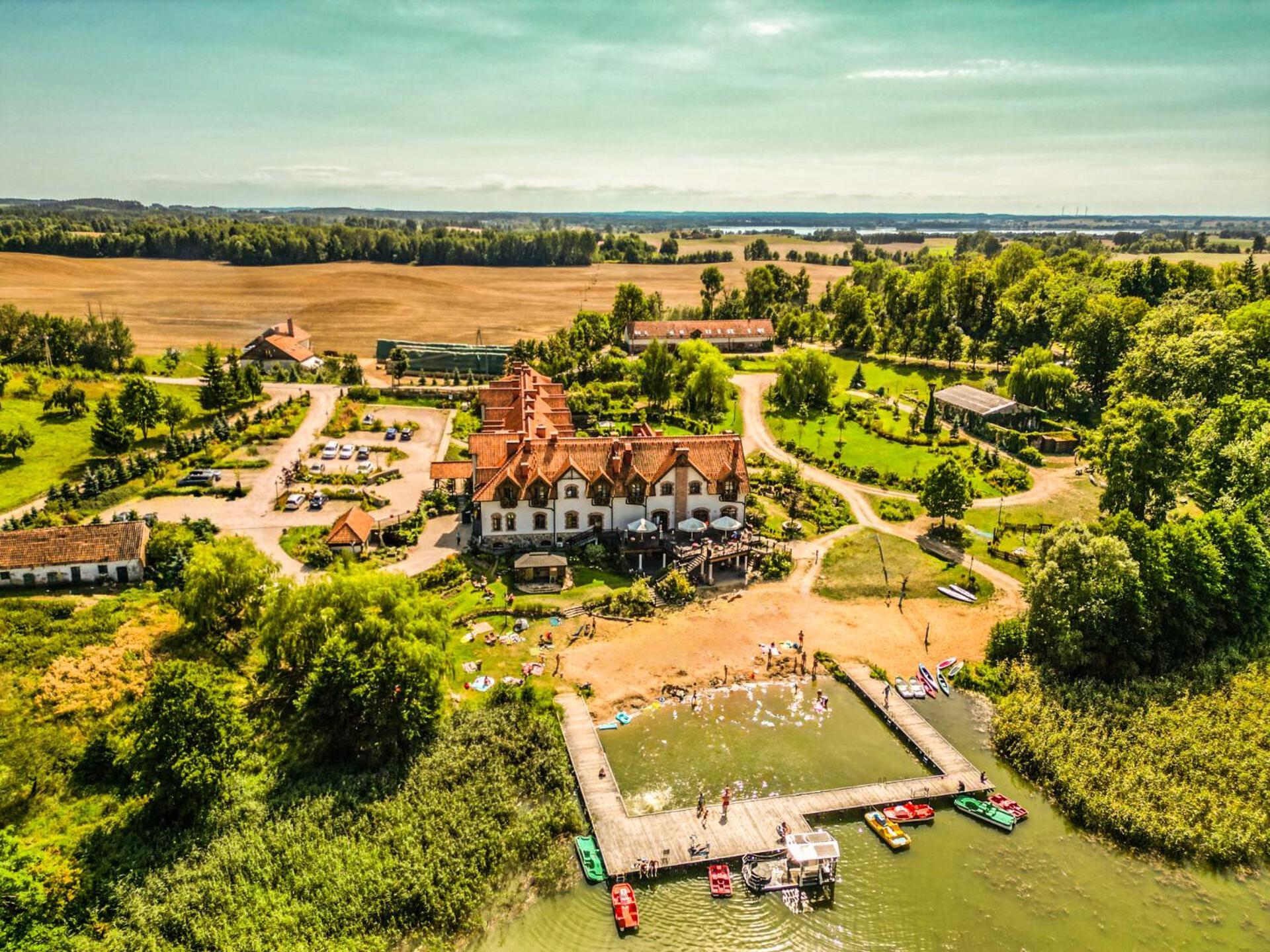 Folwark Lekuk Hotel Łękuk Mały Buitenkant foto