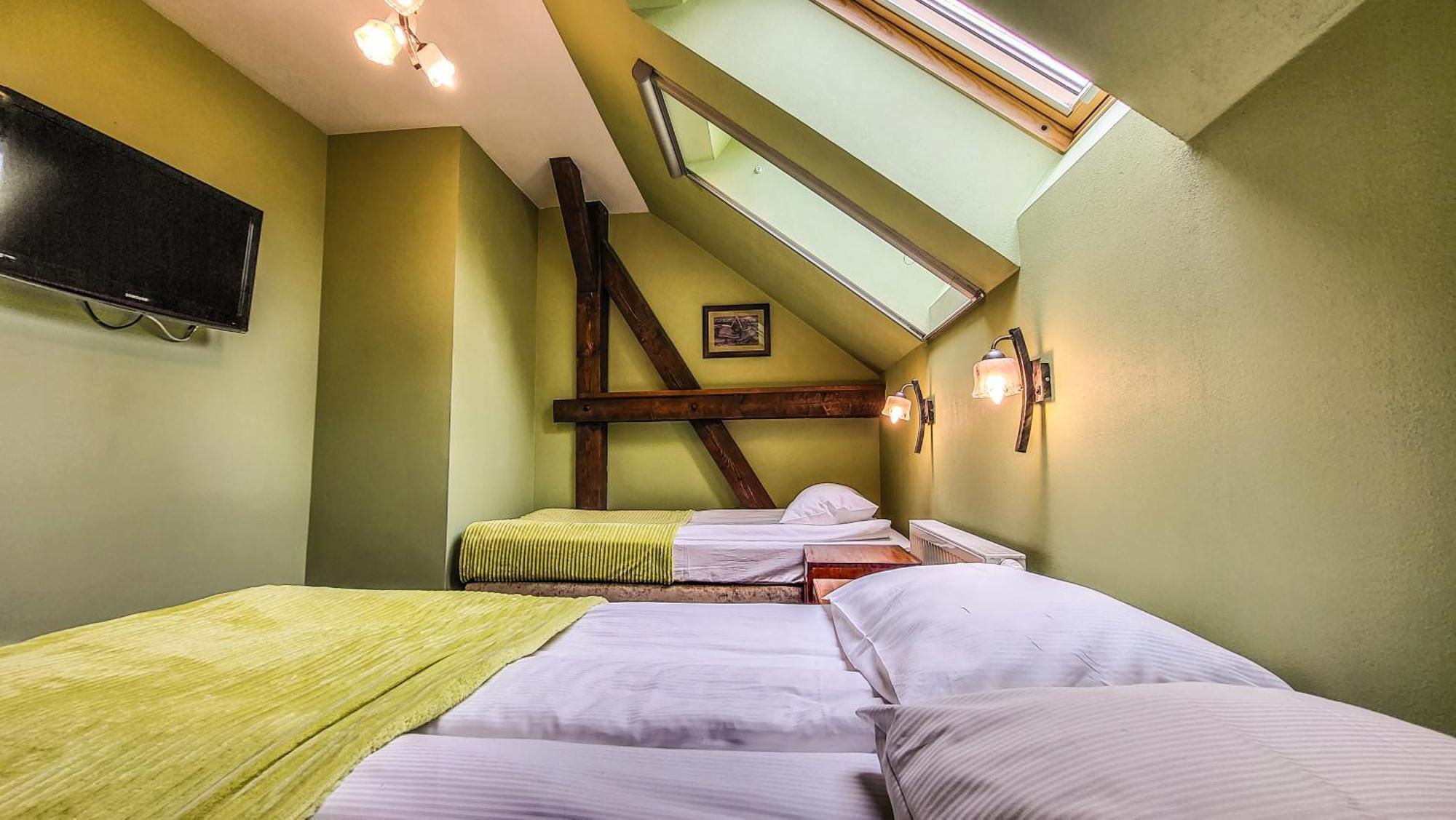 Folwark Lekuk Hotel Łękuk Mały Buitenkant foto