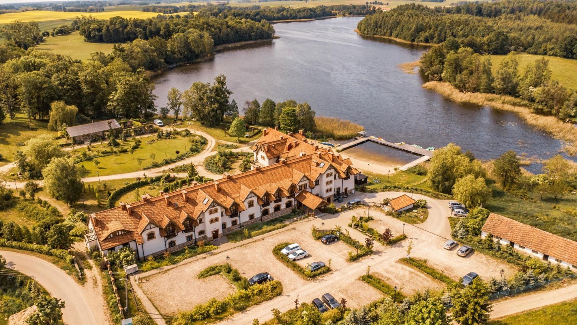 Folwark Lekuk Hotel Łękuk Mały Buitenkant foto