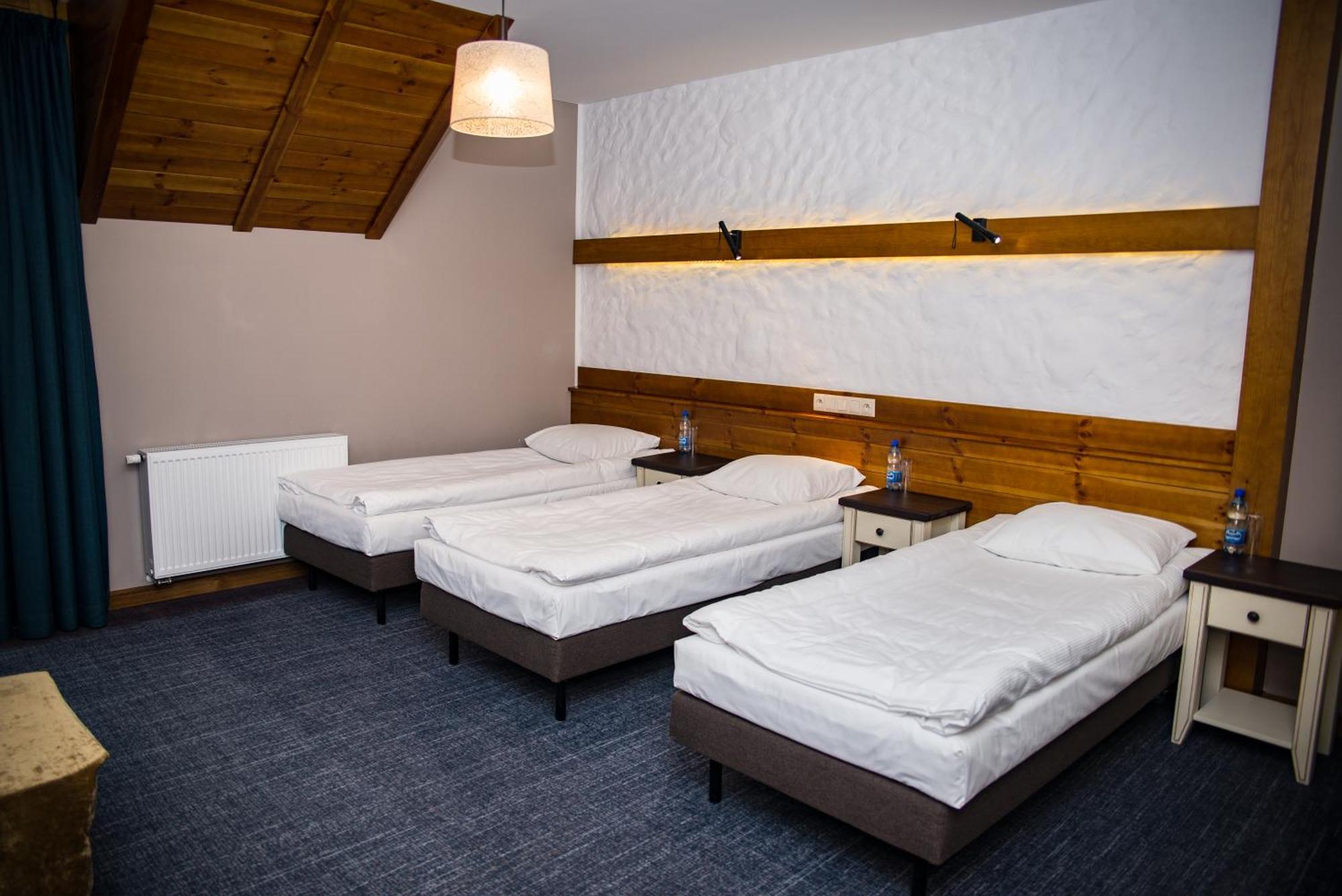 Folwark Lekuk Hotel Łękuk Mały Buitenkant foto