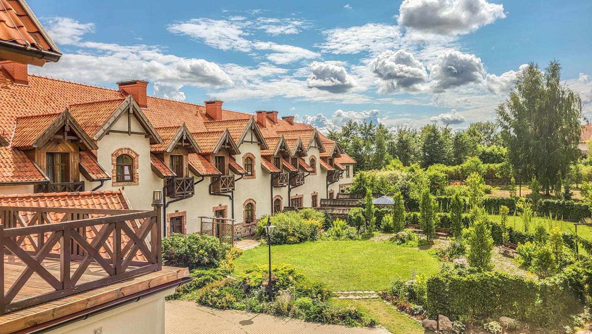 Folwark Lekuk Hotel Łękuk Mały Buitenkant foto